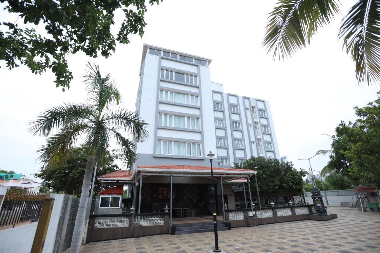Minas Manor Hotel Tiruchirappalli Kültér fotó